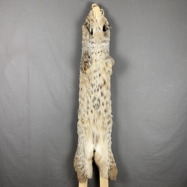 Lynx Hide SQ8212