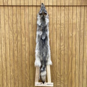 Timber Wolf Hide SQ4654P17