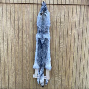 Timber Wolf Hide SQ1033P27