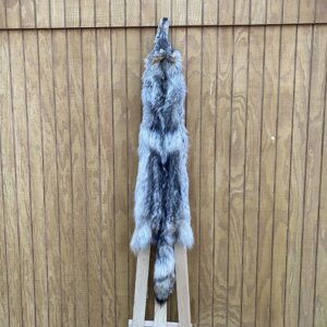 Timber Wolf Hide SQ1050p38