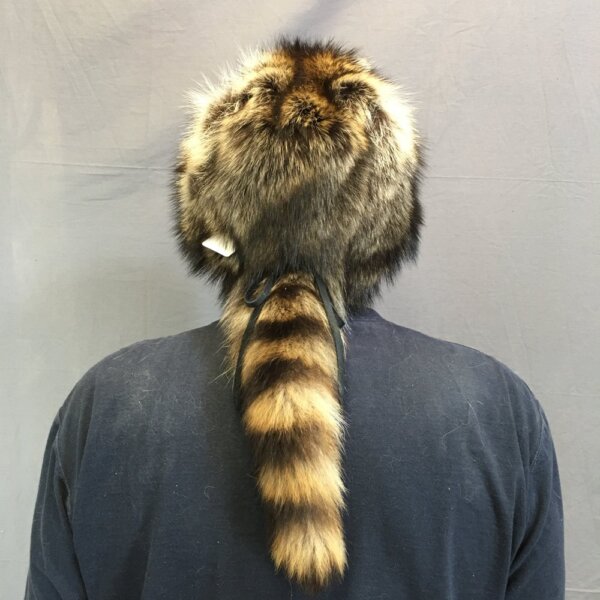 Raccoon hat with face and tail